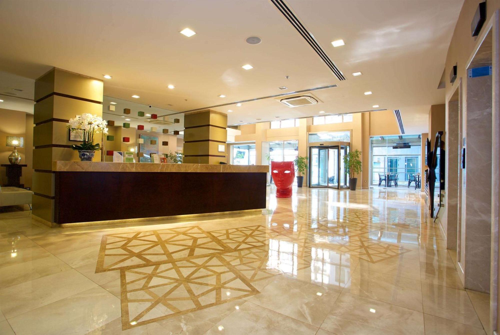 Ramada By Wyndham Istanbul Taksim — Photos 3